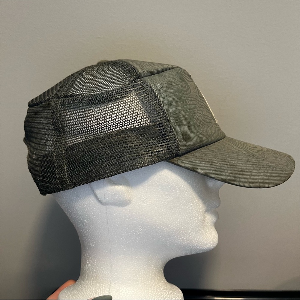 Volcom | Snapback Hat - Picture 3 of 12